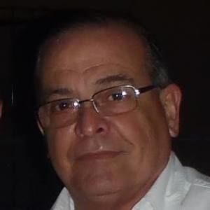 Meet your Posher, Carlos